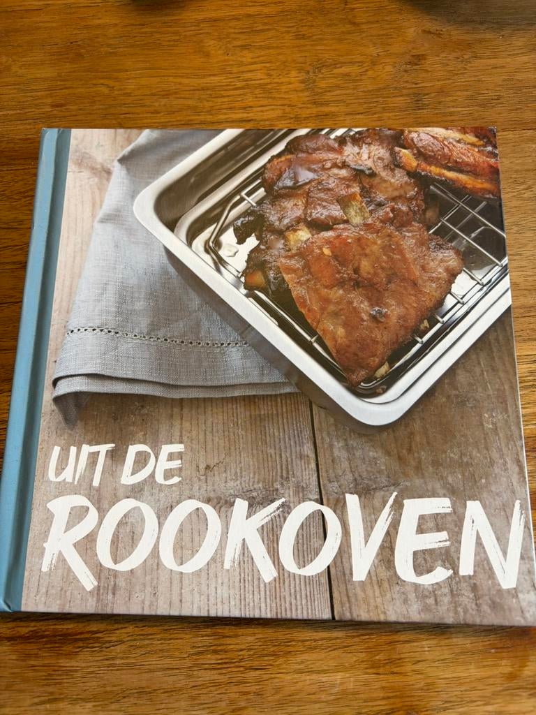 Uit de rookoven, Ophalen of Verzenden, Zo goed als nieuw