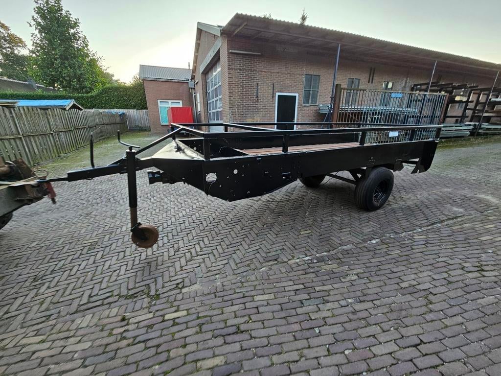 Bakkenwagen met LB kenteken, Zakelijke goederen, Ophalen