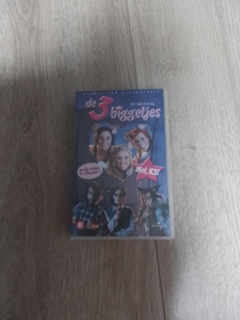 Video vhs k3 de 3 biggetjes, Cd's en Dvd's, Alle leeftijden, Kinderprogramma's en -films, Overige typen, Ophalen of Verzenden