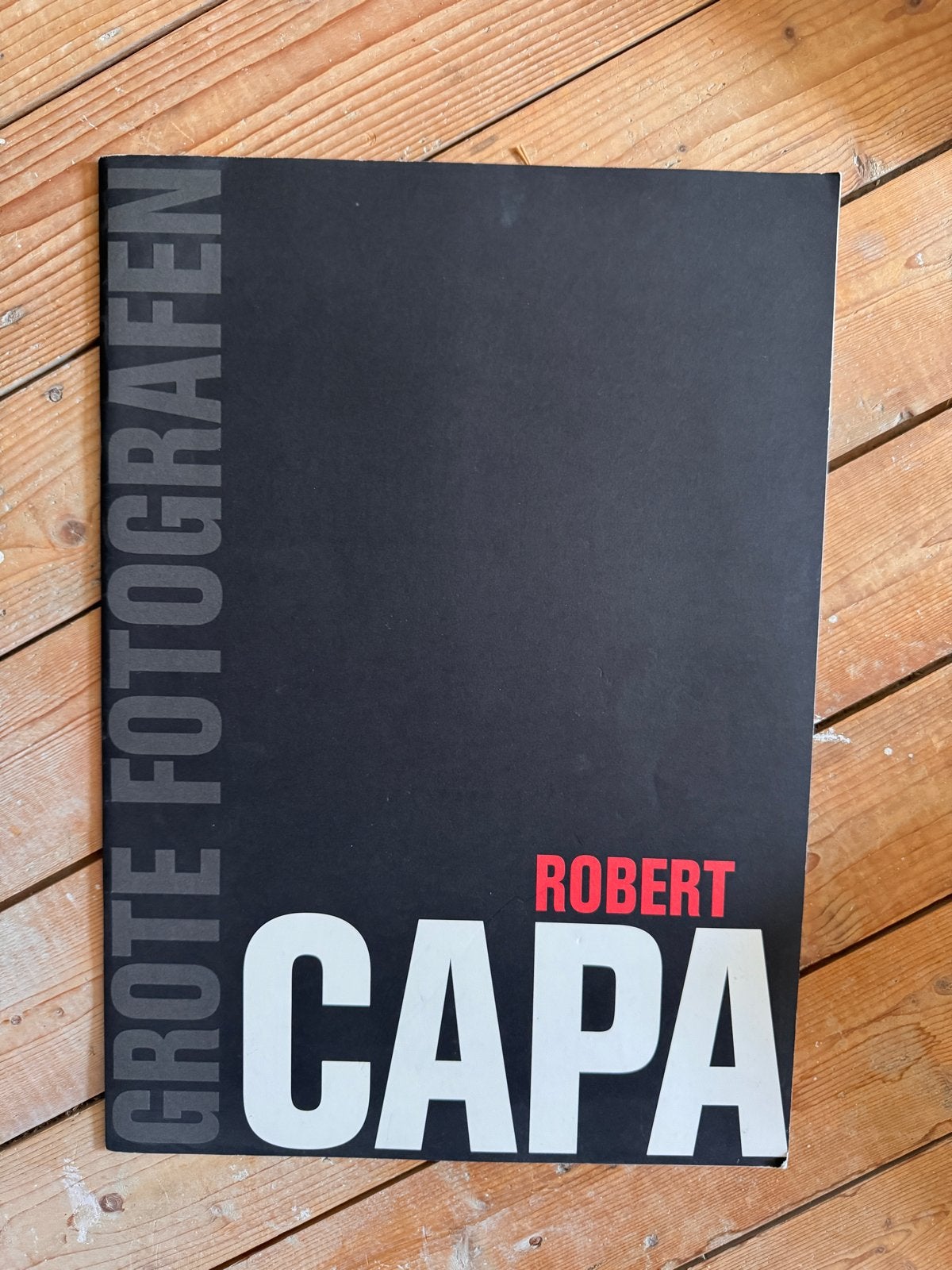 Robert Capa: Grote Fotografen - Fotoboek, Ophalen of Verzenden, Zo goed als nieuw, Fotografen