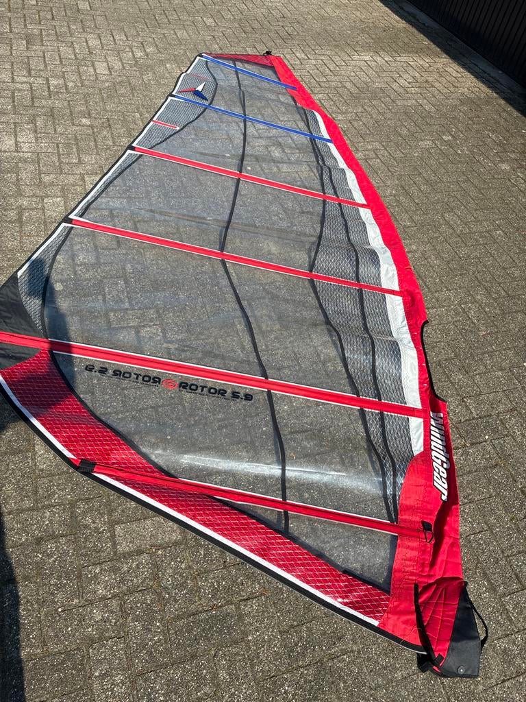 Windsurfzeil Rotor Windgear 5.9 m², Watersport en Boten, Windsurfen, Ophalen, Gebruikt, Zeil
