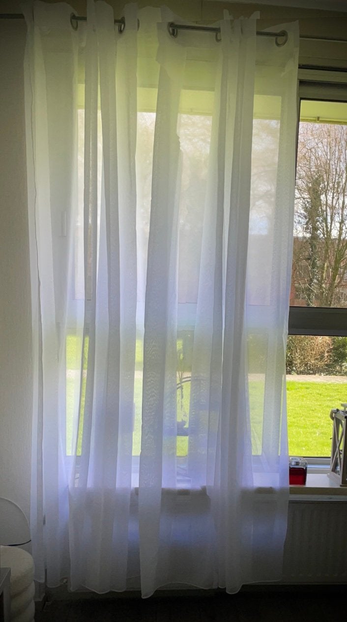 2 stuks, Huis en Inrichting, Stoffering | Gordijnen en Lamellen, Ophalen of Verzenden, Zo goed als nieuw, 200 cm of meer