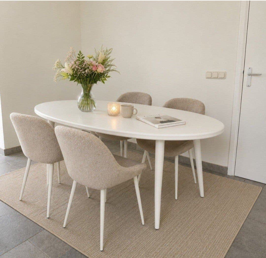 trendy ovaal tafel, Huis en Inrichting, Stoffering | Vloerbedekking, Ophalen, Gebruikt, 75 m² of meer, Laminaat