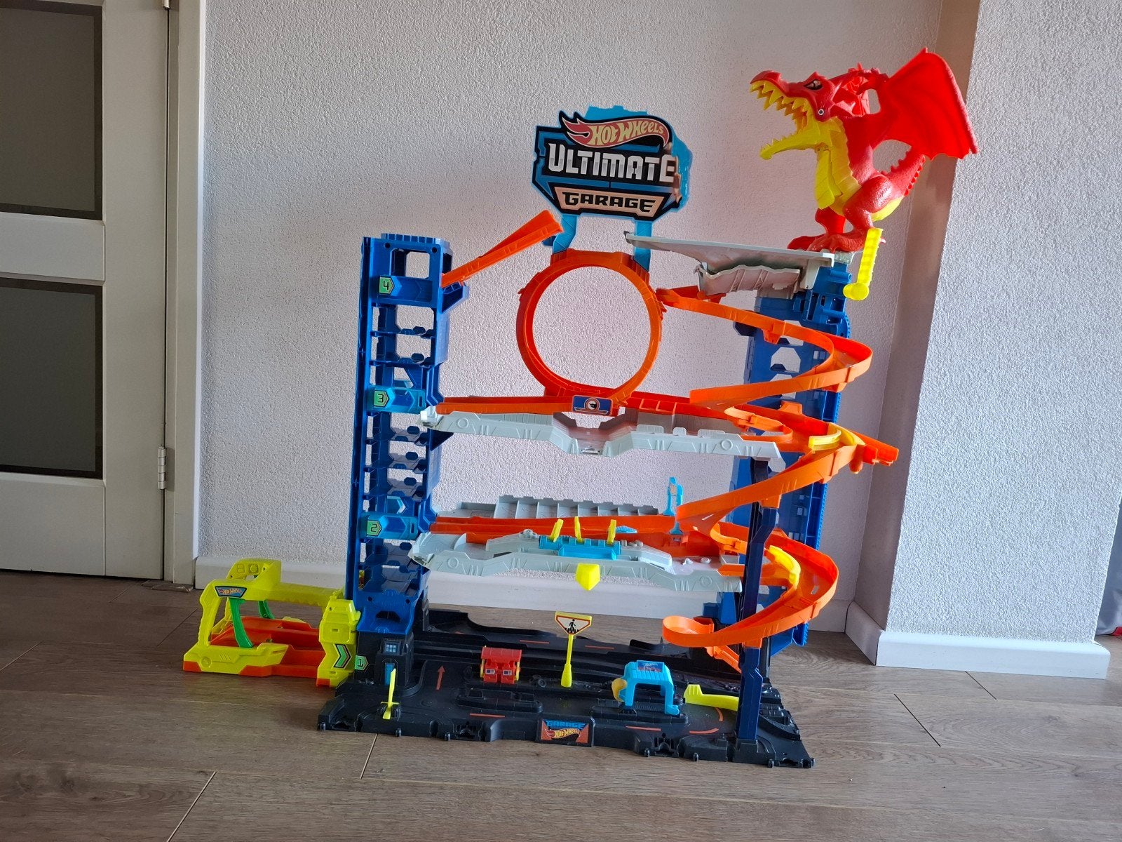 Hot Wheels ultimate garage, Ophalen, Zo goed als nieuw, Handmatig, Hot Wheels