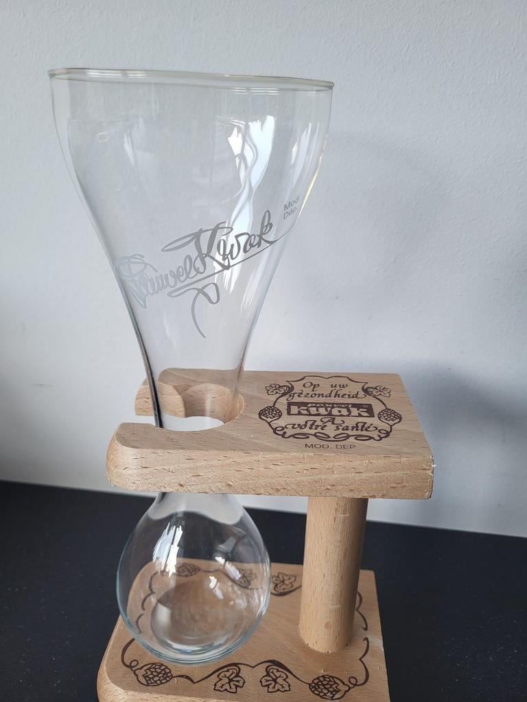 Kwak bierglas met houten standaard - Zo goed als nieuw, Overige typen, Hout, Ophalen of Verzenden, Zo goed als nieuw