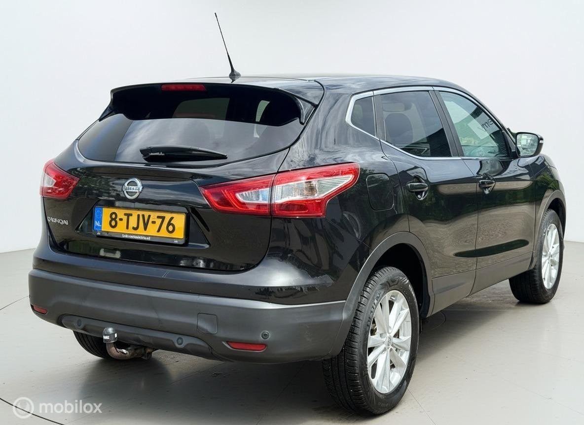 Nissan Qashqai 1.2 Premier Edition PANO|CAMERA|LED, Gebruikt, 4 cilinders, 116 pk, Zwart