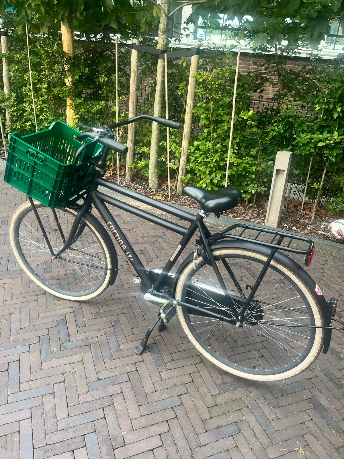 Cortina herenfiets met voordrager zonder krat, Terugtraprem, Gebruikt, 53 tot 57 cm, Ophalen