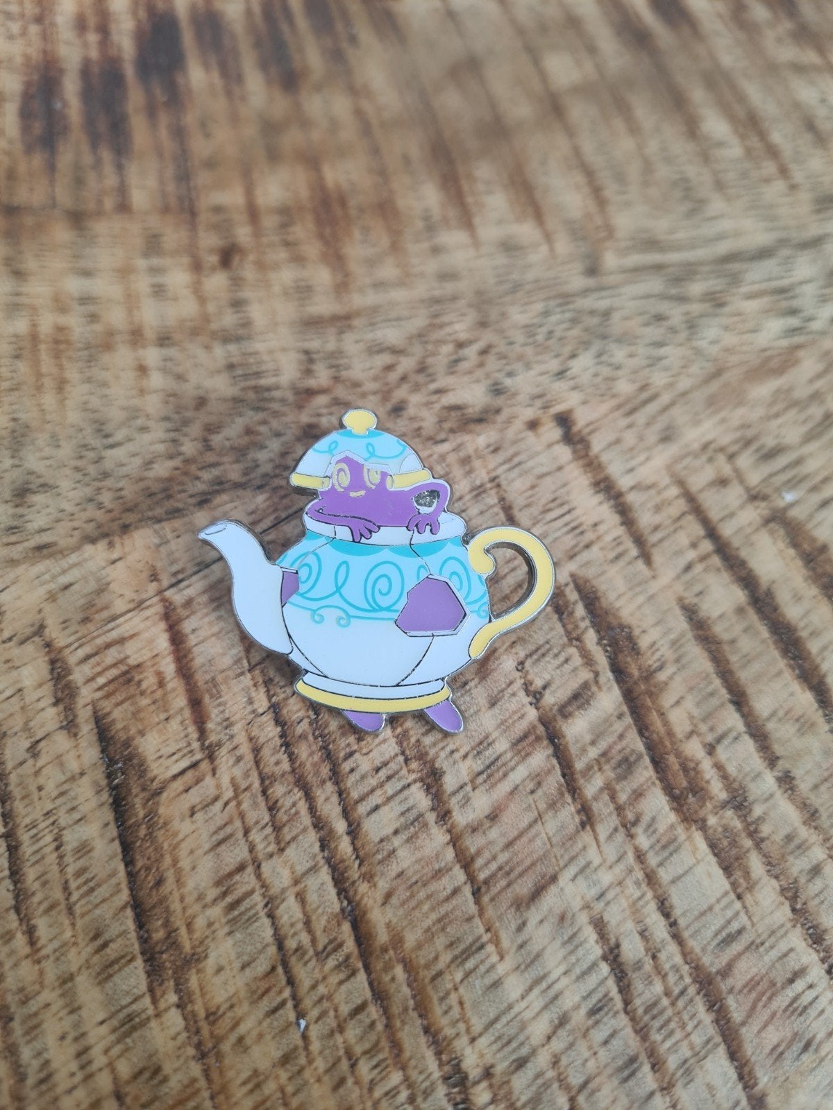 Pokemon Polteageist pin, Verzamelen, Speldjes, Pins en Buttons, Ophalen of Verzenden, Nieuw, Figuurtje, Speldje of Pin