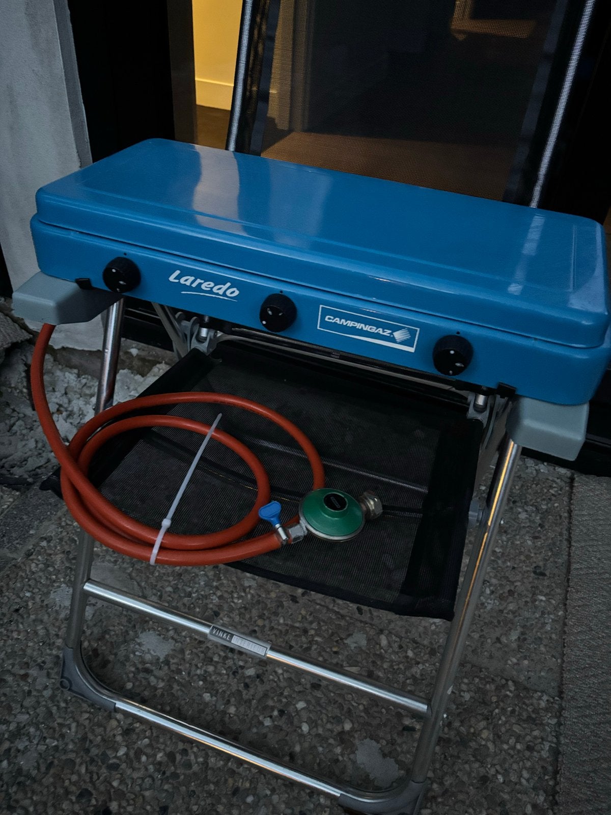 Campingaz Laredo 2-pits gasfornuis met slang en regelaar, Ophalen of Verzenden, Gebruikt