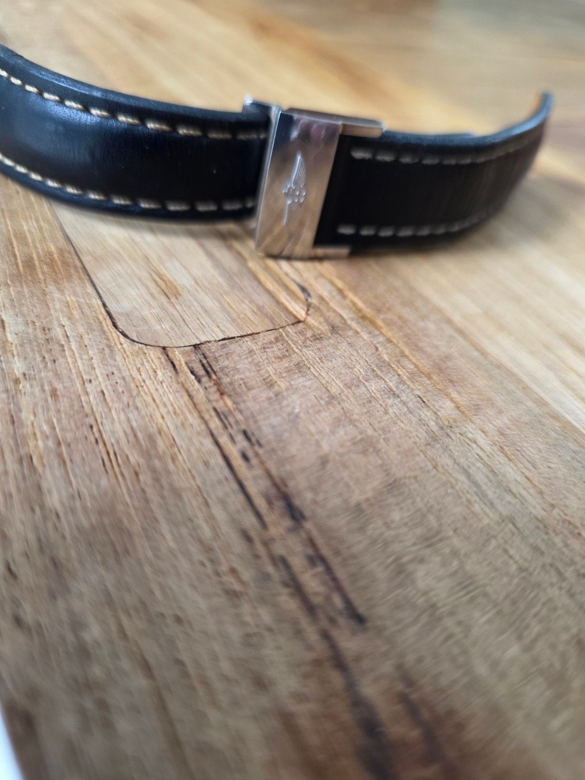 Breitling Horlogeband zwart Leer met Vouwsluiting, Gebruikt, All. du Laser 10, 2300 La Chaux-de-Fonds, Zwitserland, Breitling@watches.ch