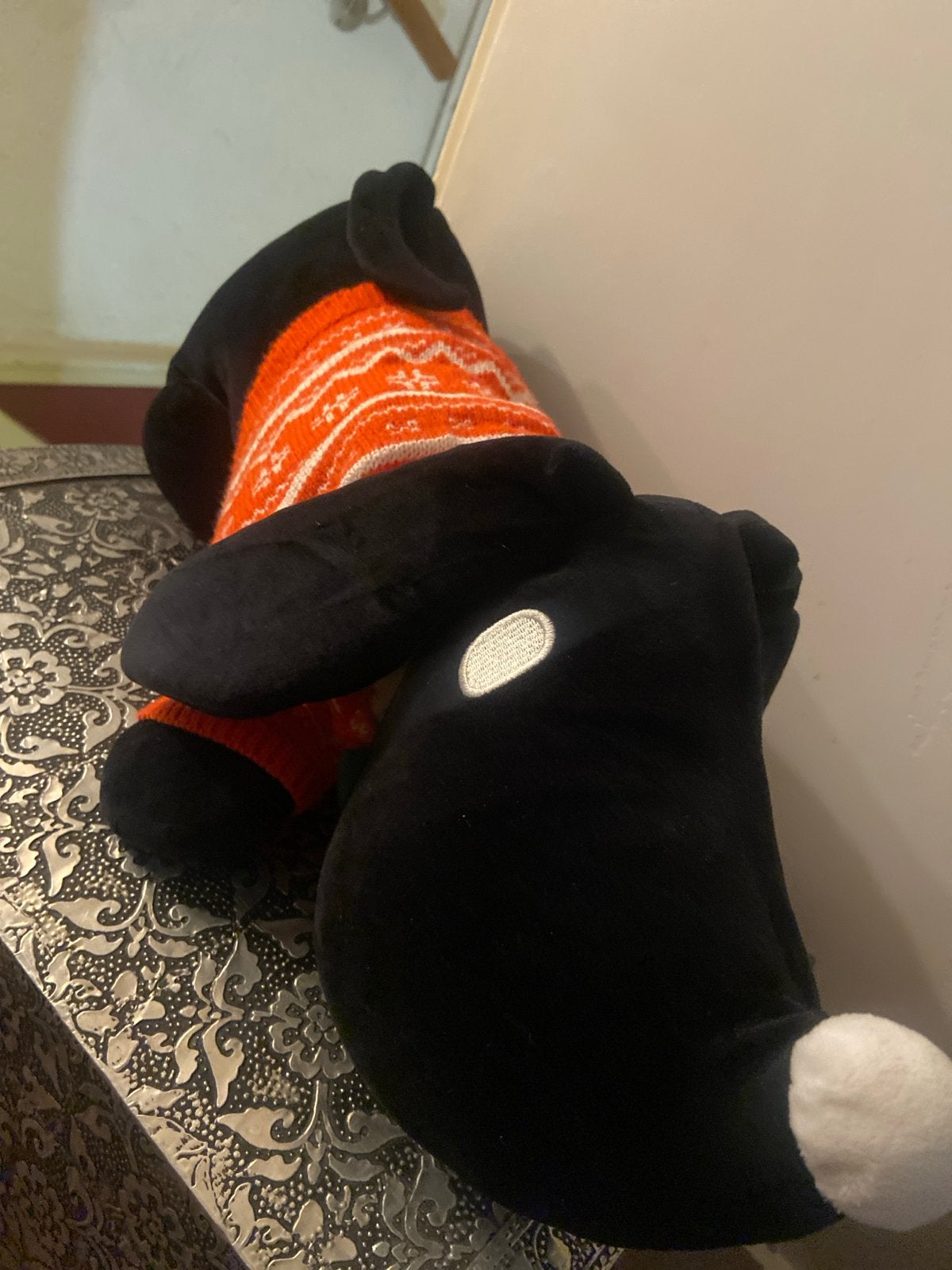 Zwarte Takkie knuffel met oranje trui, Overige karakters, Zwart, Zo goed als nieuw, Middelgroot (20 tot 80 cm)