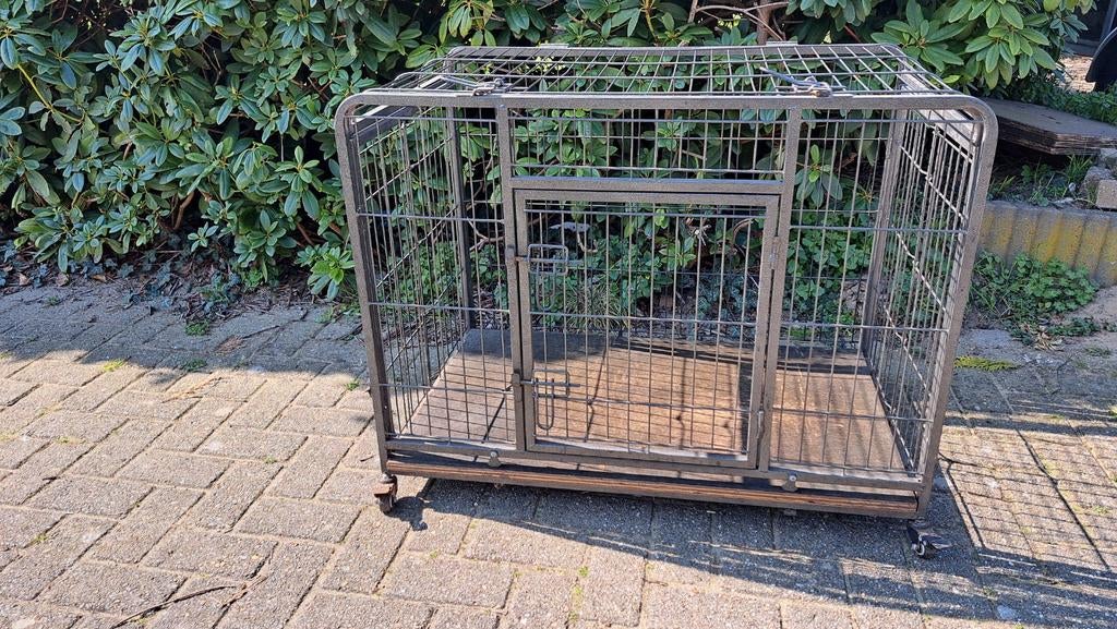 Grote Hondenbench, Dieren en Toebehoren, Hondenhokken, Ophalen, Zo goed als nieuw, 75 tot 110 cm, 65 tot 100 cm