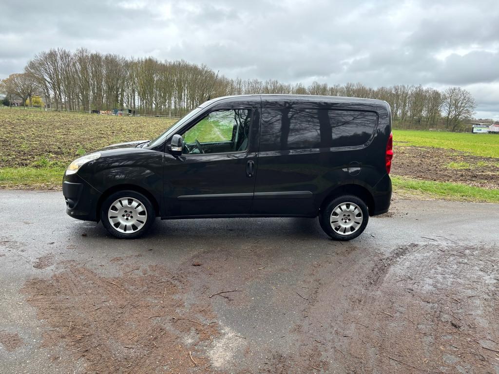 Fiat Doblò Cargo 1.3 MultiJet SX AIRCO, Voorwielaandrijving, Euro 5, Gebruikt, 1295 kg