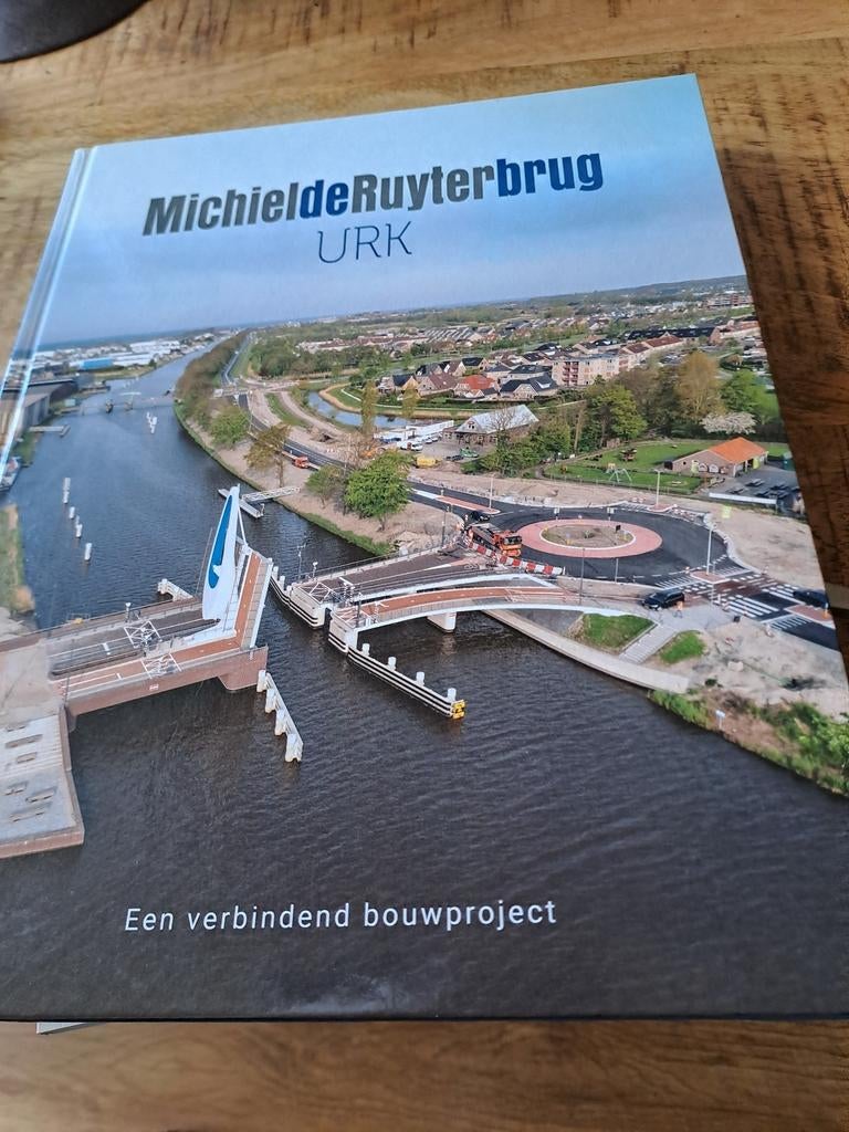 Michiel de Ruyterbrug Urk - Boek bouwproject, Ophalen of Verzenden
