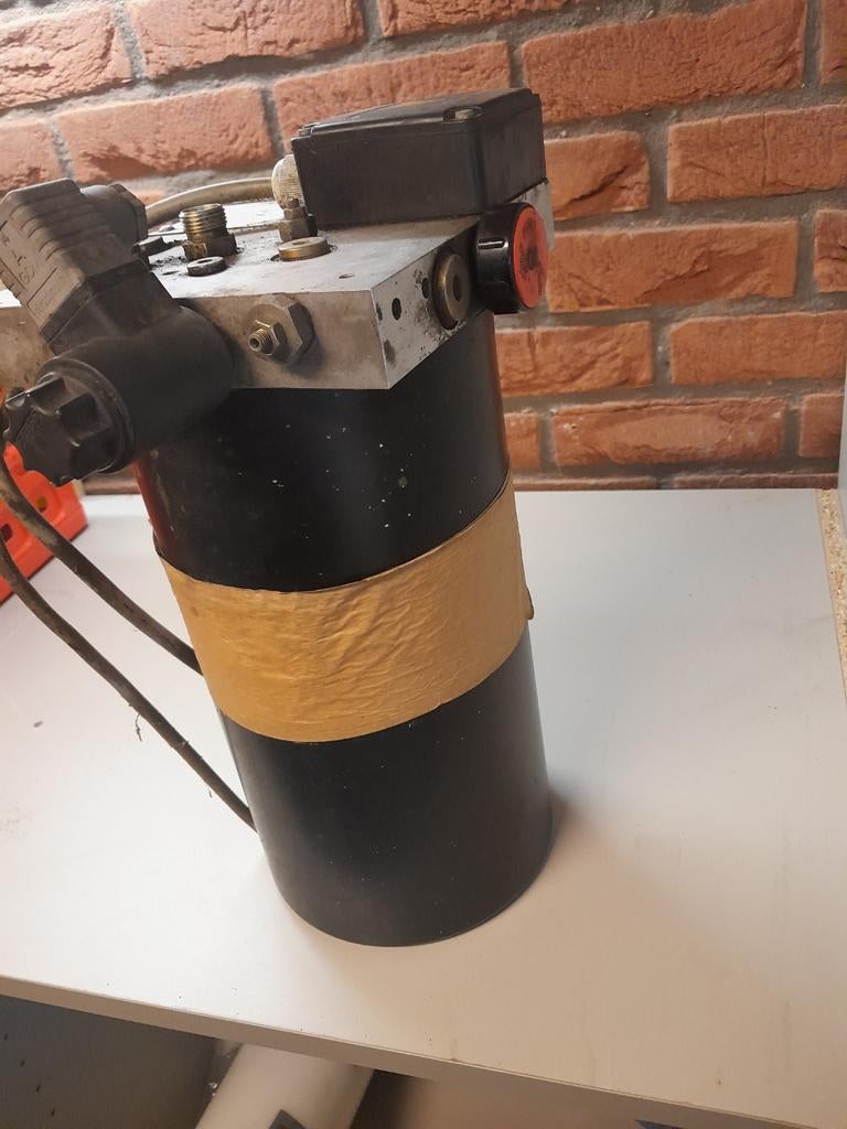 CompacteHydrauliekpomp 400V 170 bar, Doe-het-zelf en Verbouw, Ophalen