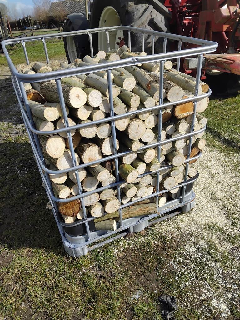 Haardhout wilgenstam, Minder dan 3 m³, Ophalen of Verzenden