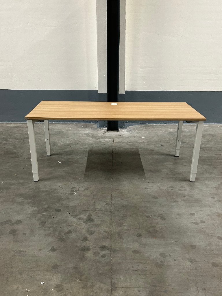 Tweedehands Assmann Canvaro Bureau 160x80 cm – Bruin/Wit, Overige typen, 160 cm, Gebruikt, 4856 ab