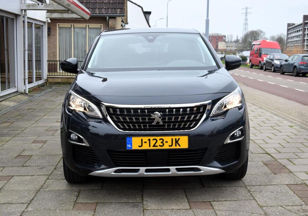 Peugeot 3008 1.2 PureTech Blue Lease Premium, Gebruikt, 1199 cc, Bedrijf, 690 kg