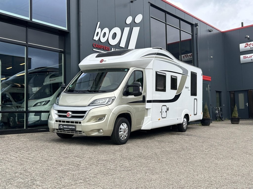 Bürstner Ixeo 734 + Hefbed + airco, Caravans en Kamperen, Campers, Bedrijf, Bürstner, 7 tot 8 meter, Tot en met 4