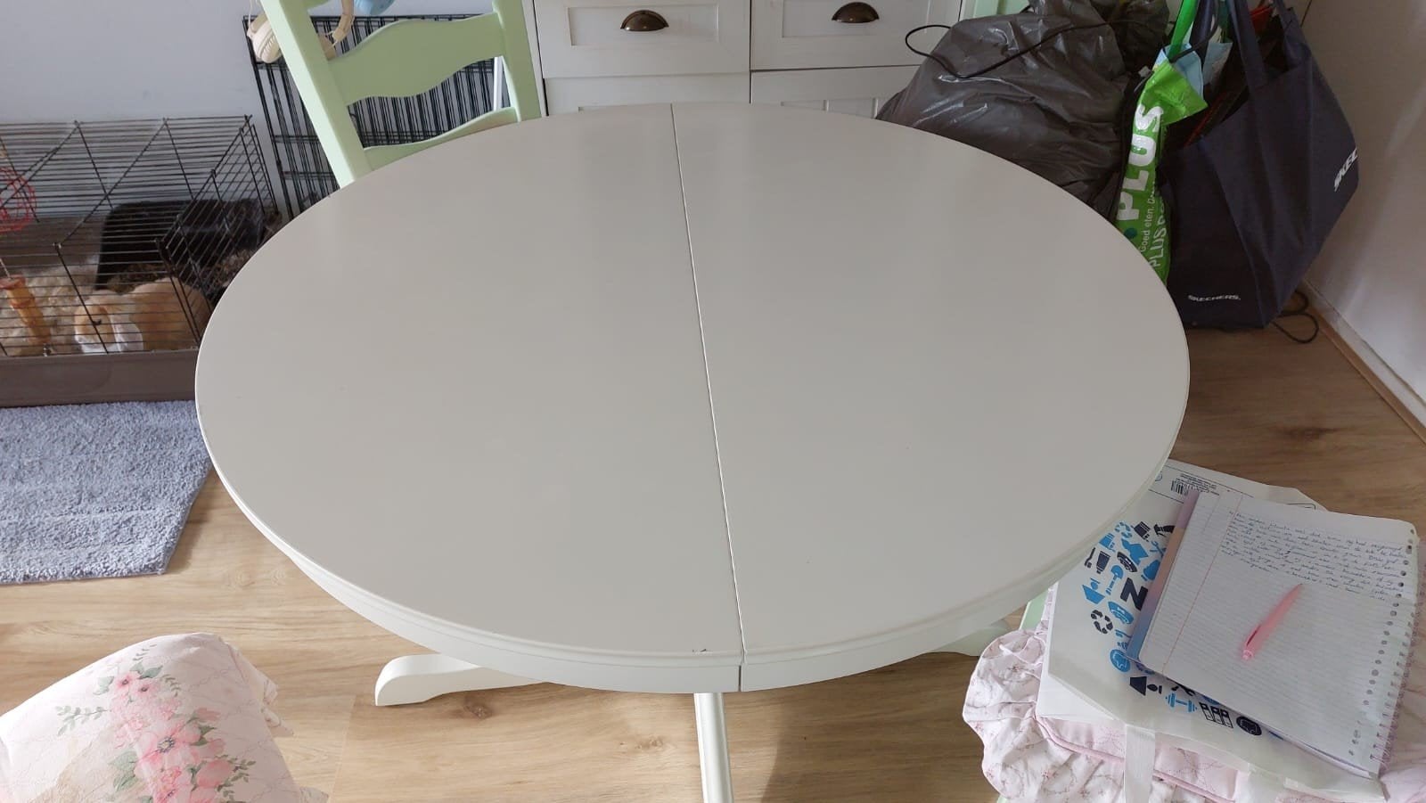 Witte uitschuifbare IKEA tafel, rond naar ovaal, Ophalen, Gebruikt, Rond