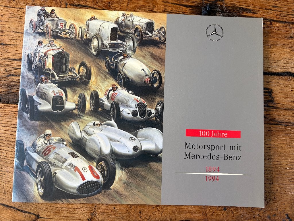 Mercedes Motorsport 100 jaar, Boeken, Nieuw, Ophalen of Verzenden, Overige sporten, Mercedes-Benz