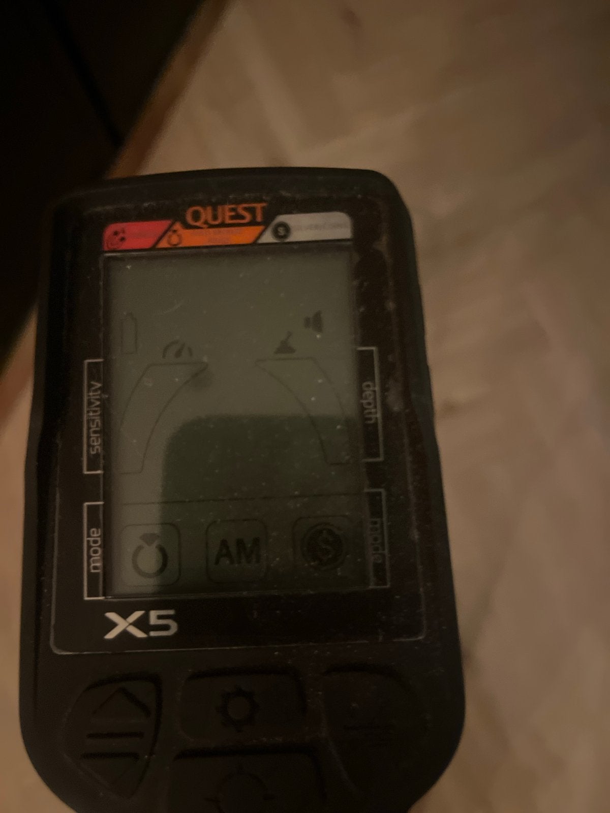 Foto 2 van Quest X5 Metaaldetector - Zo goed als nieuw