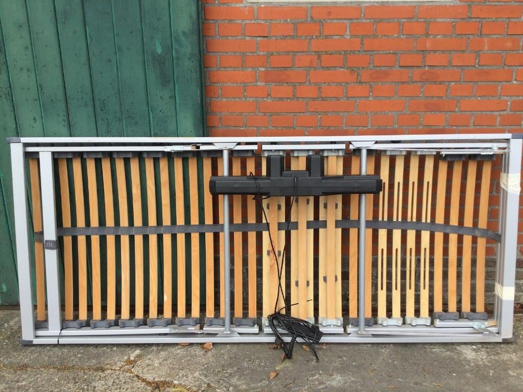 bed, Huis en Inrichting, Slaapkamer | Bedden, Ophalen, 90 cm, Eenpersoons, Zo goed als nieuw