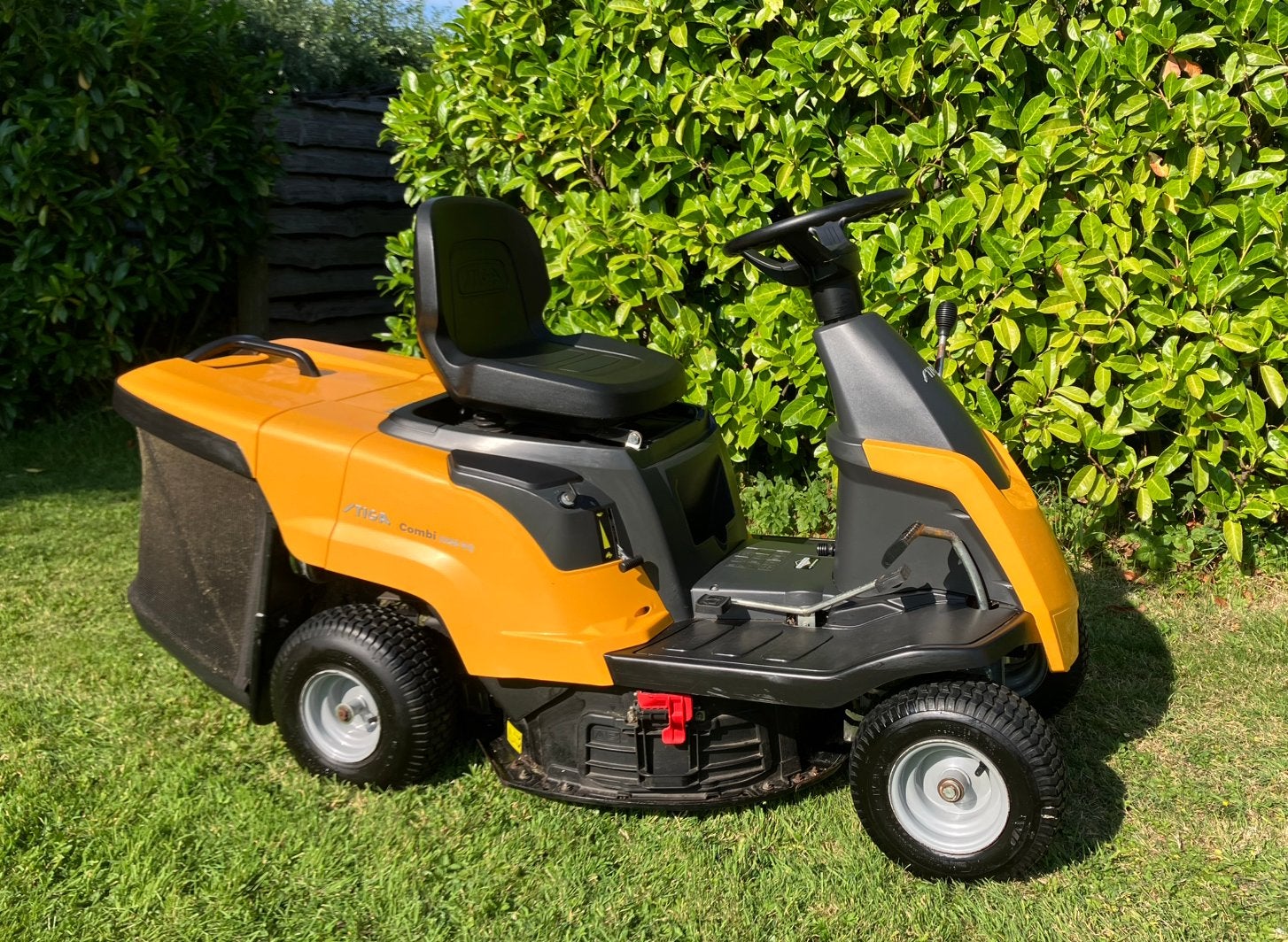🔴MOOIE STIGA Combi 1066 HQ zitmaaier grasmaaier maaimachine, Ophalen, Gebruikt, Opvangbak, Minder dan 90 cm