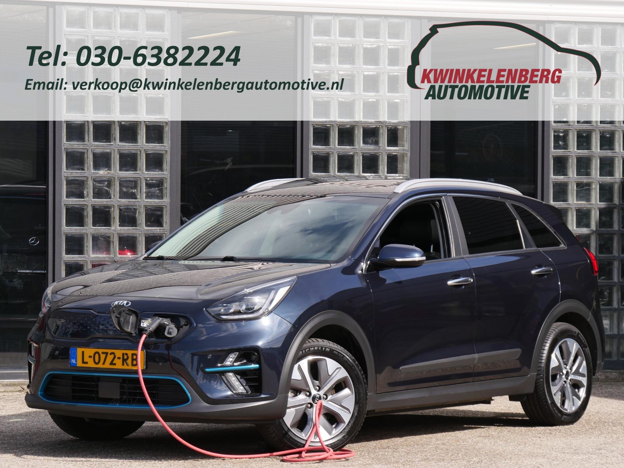 Kia e-Niro 64kWh EXECUTIVELINE/ SCHUIFDAK/ TREKHAAK/ LEER/ J, Auto's, Zwart, 1712 kg, Blauw, 630 min