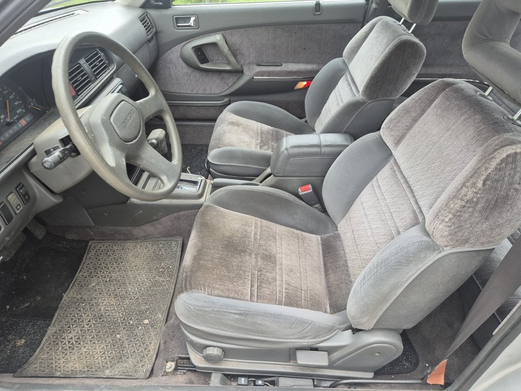 Mazda 626 schuurvondst 2.0-12V GLX (bj 1989, automaat), foto 7