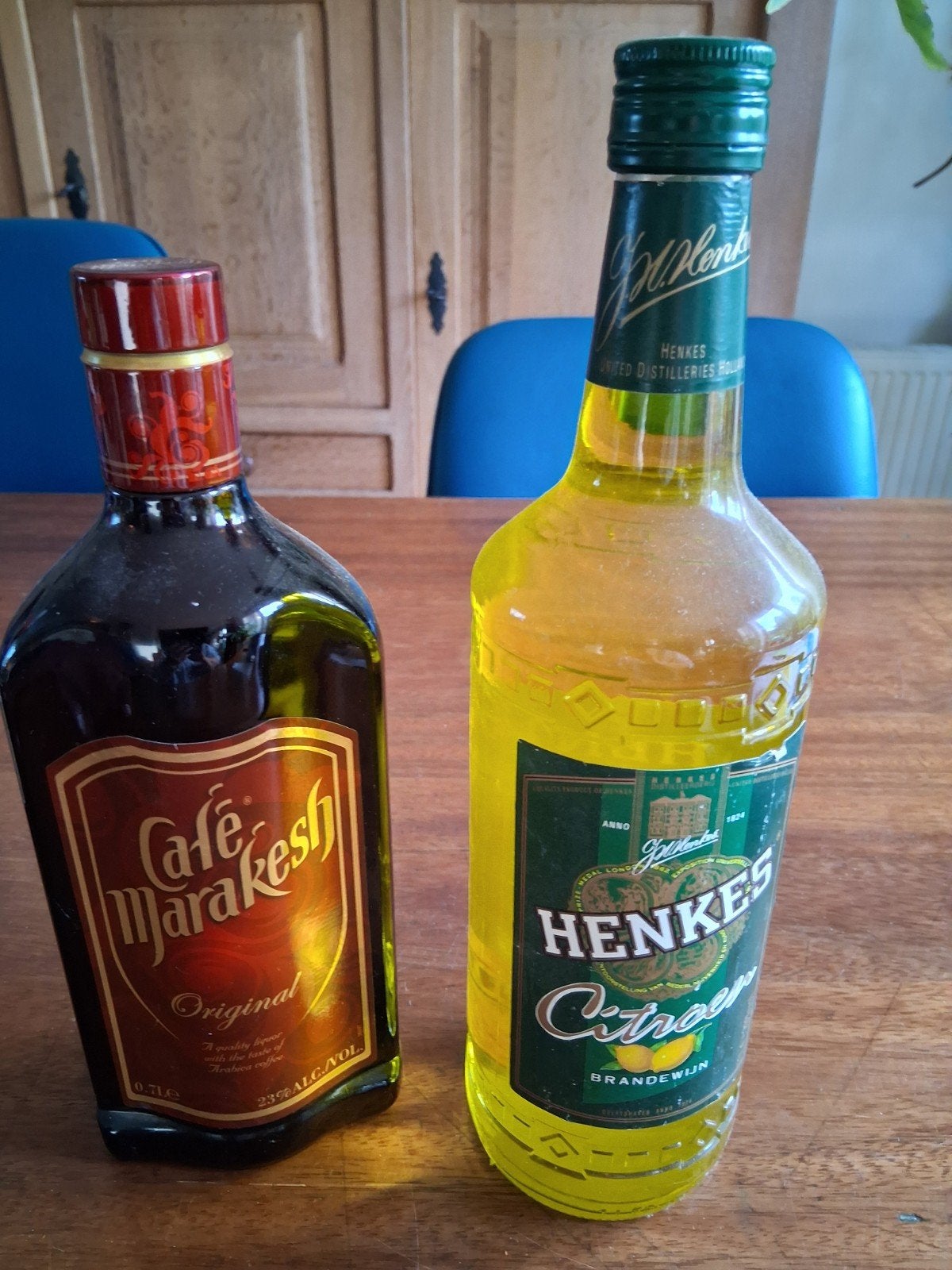 1 1 ltr Henkes Citroen Brandewijn €10 met gratis 1/3 fles, Verzamelen, Ophalen of Verzenden, Frankrijk, Rode wijn