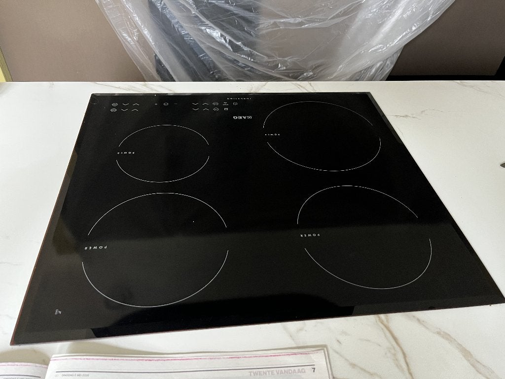 Inductie kookplaat AEG HK634200FB, Witgoed en Apparatuur, Kookplaten, Ophalen, 4 kookzones, Zo goed als nieuw, Inbouw