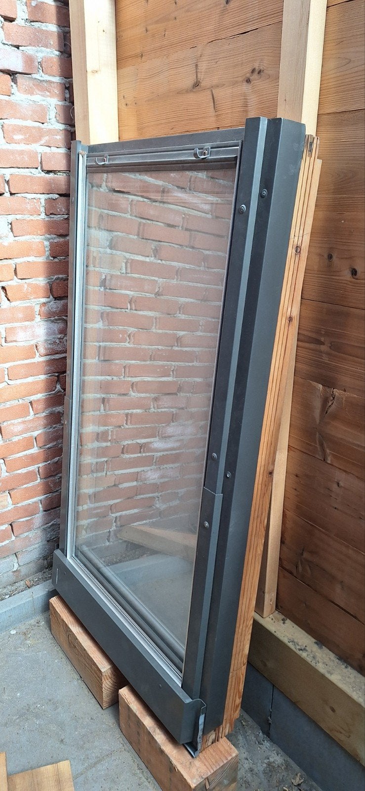 Velux Dakraam (M08) met Dubbelglas en Zonwering, Gebruikt, 80 tot 120 cm, 80 tot 120 cm, Ophalen of Verzenden
