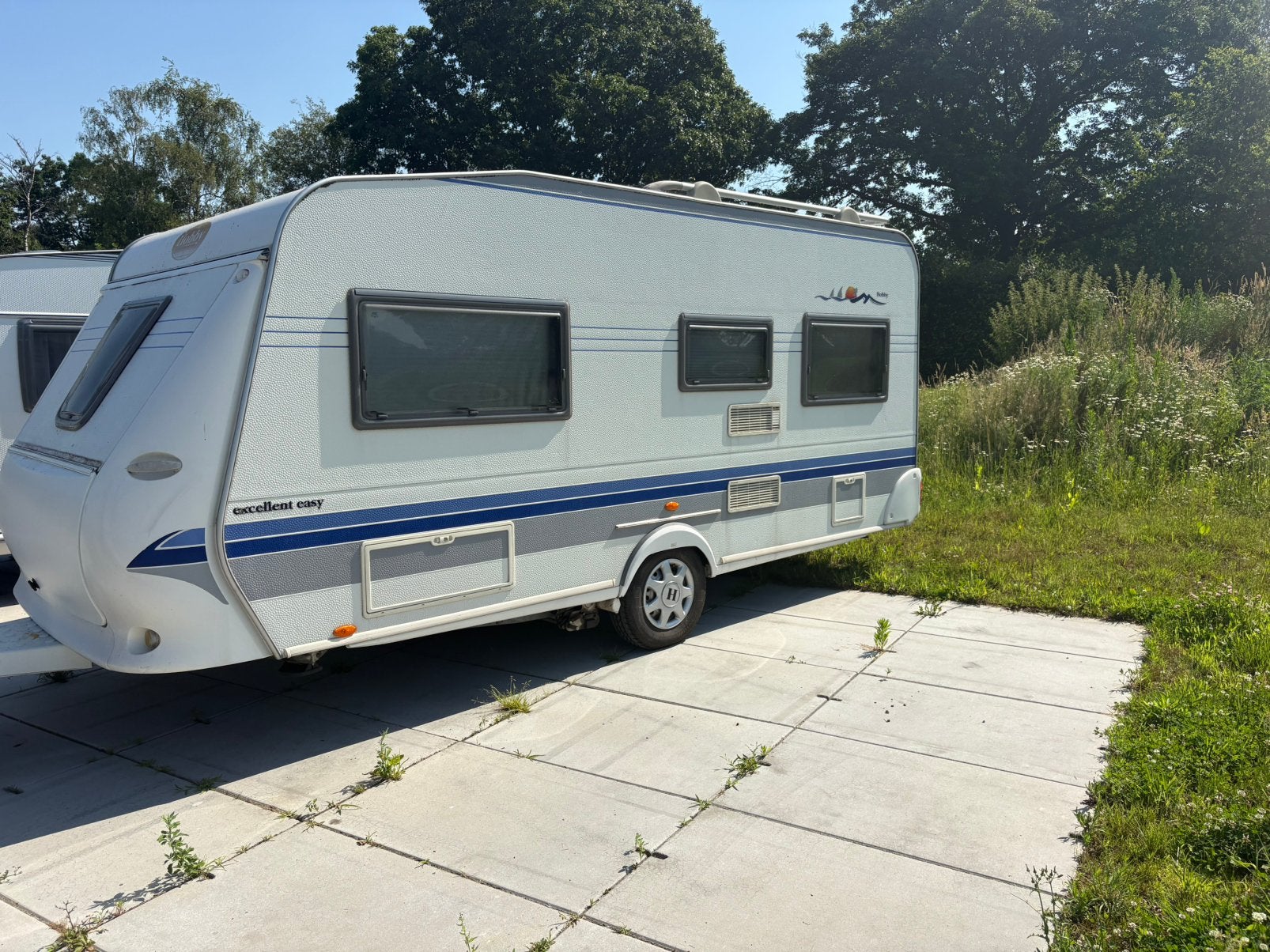 Hobby Excellent Easy Caravan 460 UFE- plus voortent +luifel., Caravans en Kamperen, Caravans, Vast bed, Rondzit, Hobby, Particulier