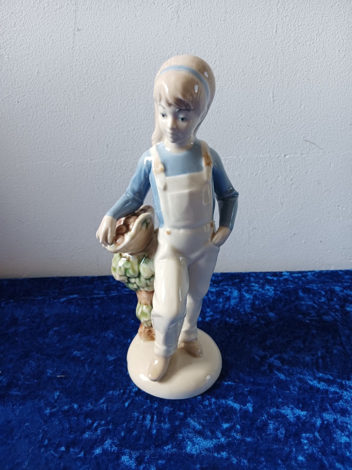 Vintage CLEAN beeld jongedame - Made in Spain - 21 cm, Ophalen of Verzenden, Gebruikt, Mens