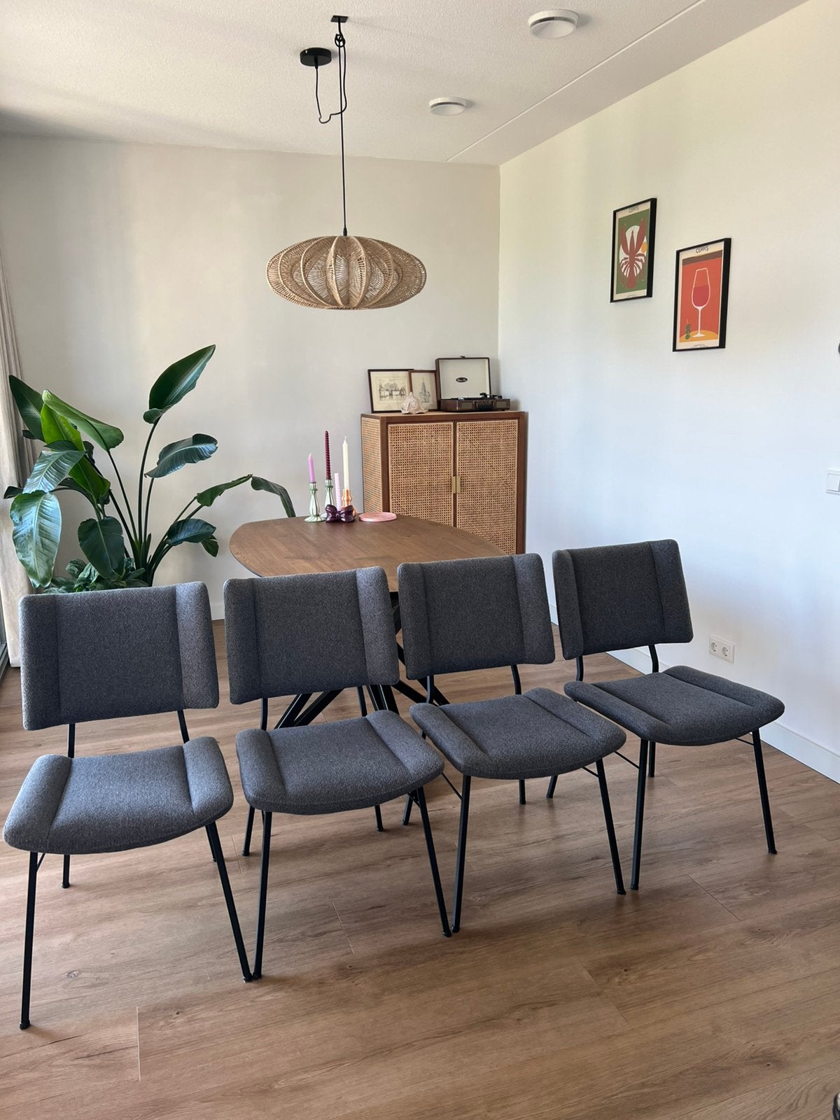 Tatum Xooon stoel antraciet 4 stuks, Ophalen, Tatum Xooon, Zo goed als nieuw, Vier