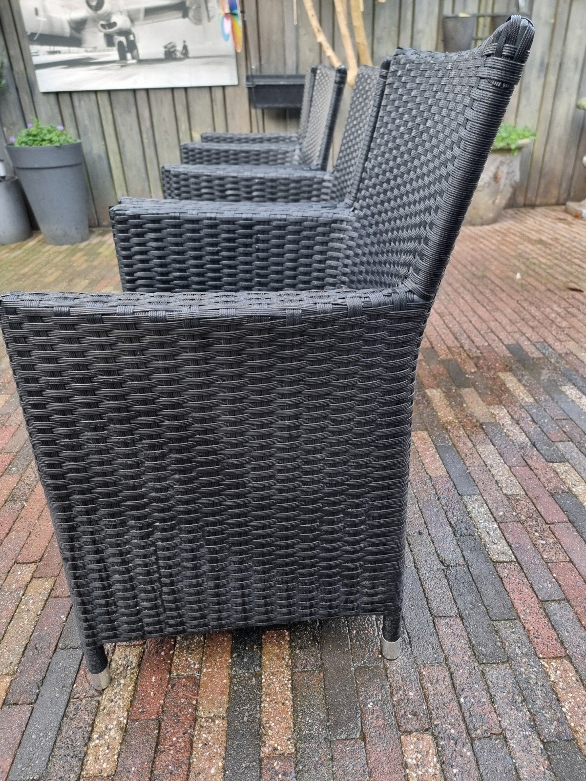 4x Zwarte Tuinstoelen -, Ophalen, Zo goed als nieuw, Kunststof