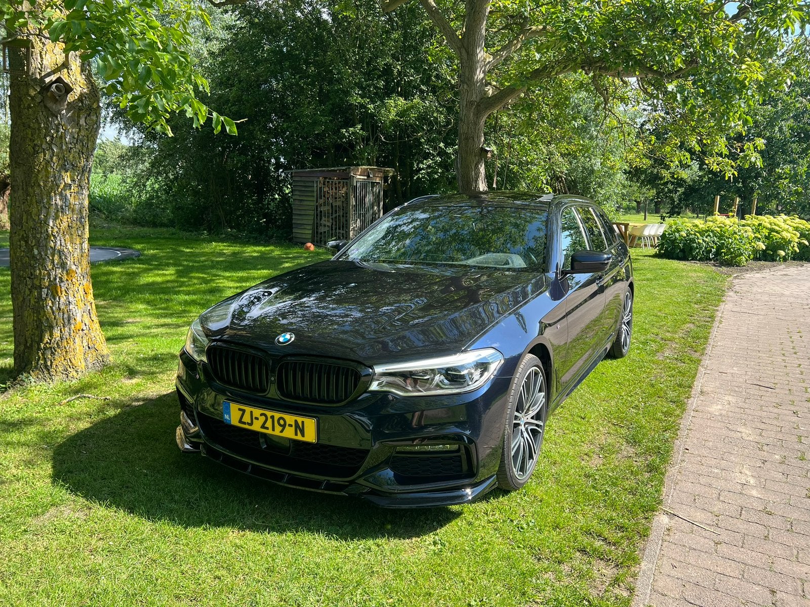 BMW 5-Serie 530i 252pk M-sport Pano,trekhaak,head-up enz VOL, Auto's, 1998 cc, Achterwielaandrijving, 4 cilinders, 2000 kg