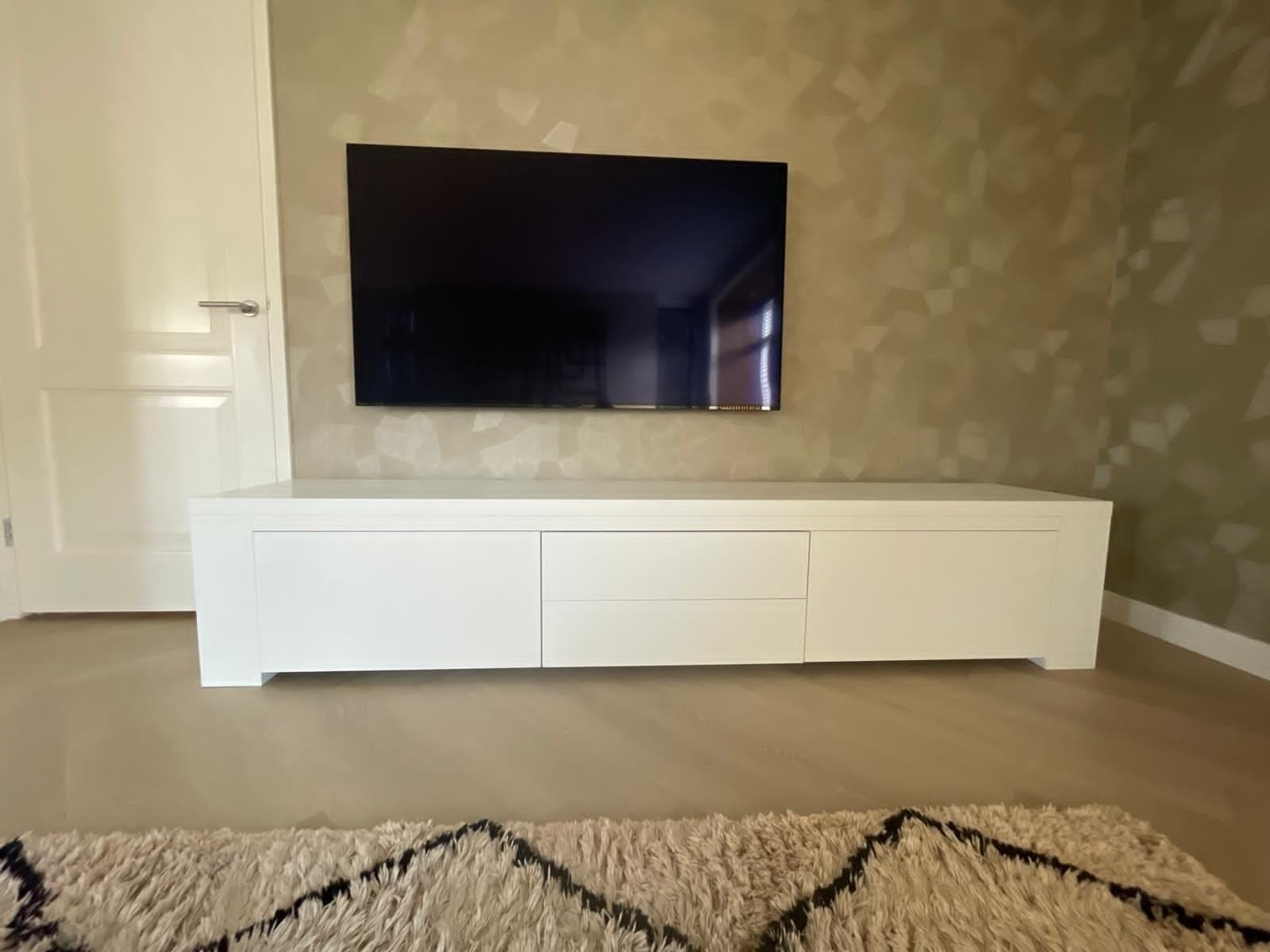 TV meubel massief eiken, Ophalen, Zo goed als nieuw, 200 cm of meer, Minder dan 100 cm