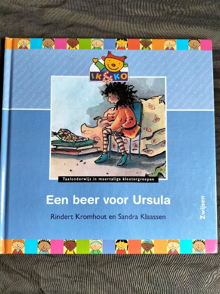 Een beer voor Ursula / Ik & Ko, meertalige kleutergroepen, Boeken, Ophalen of Verzenden, Zo goed als nieuw, Rindert Kromhout, Fictie algemeen