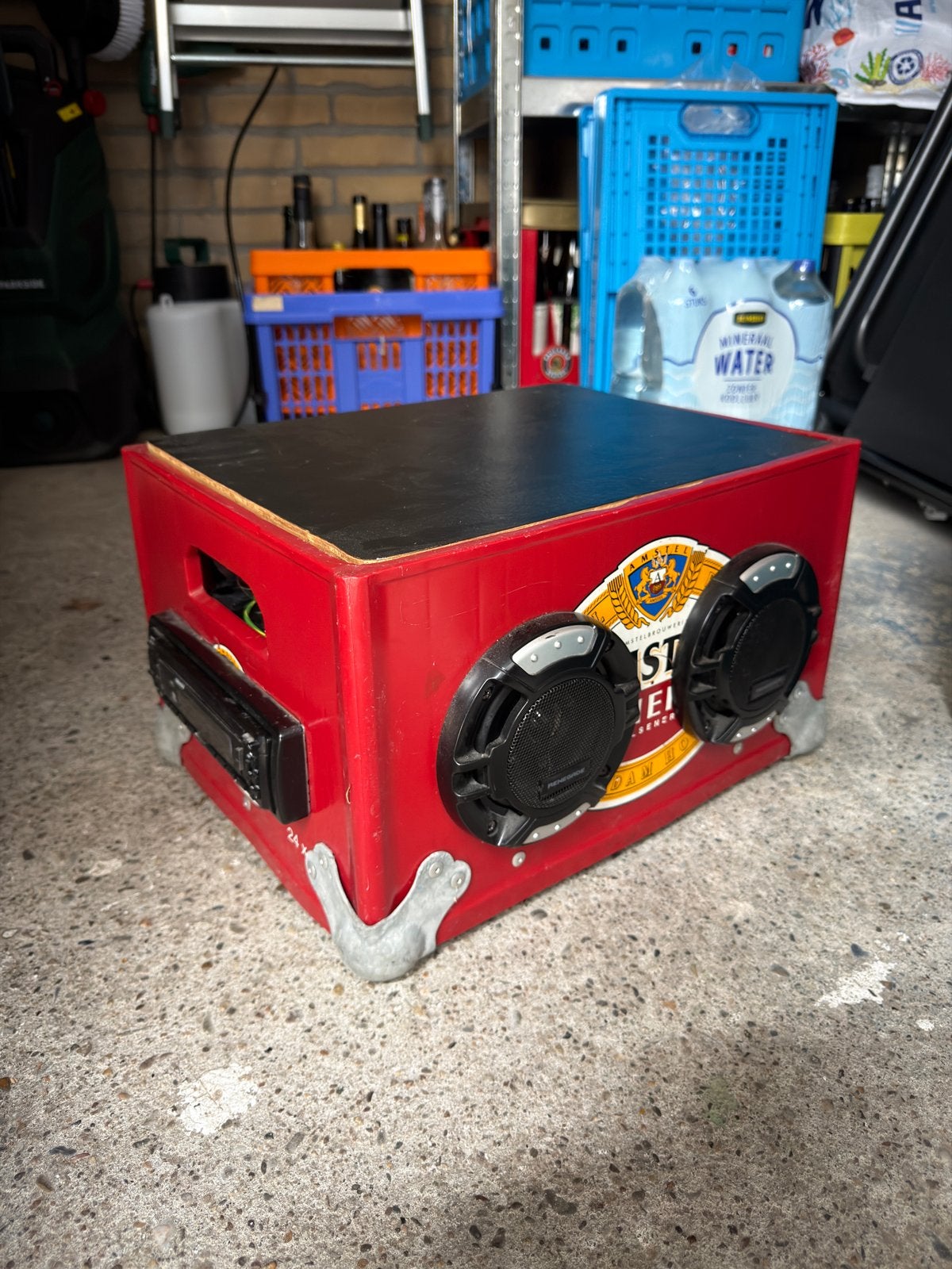 Bierkratradio Amstel bier, Ophalen, Gebruikt