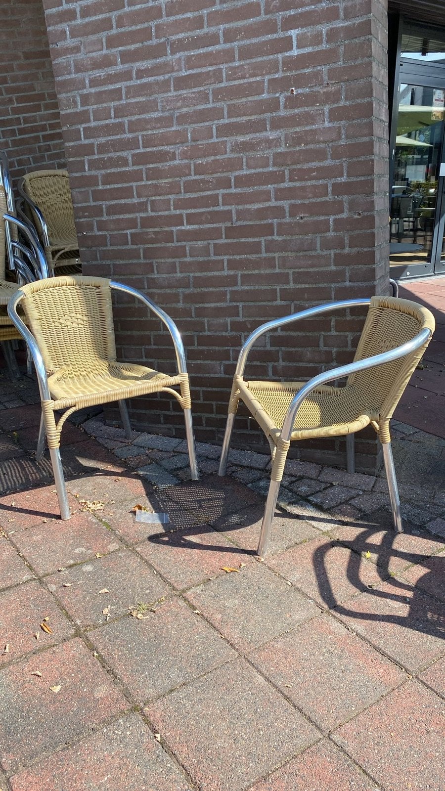 26 Horeca Stoelen - Aluminium Frame & Rotan Look, Ophalen, Gebruikt, Meubilair