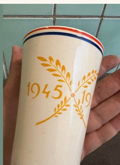 Bevrijdingsbeker, Ophalen