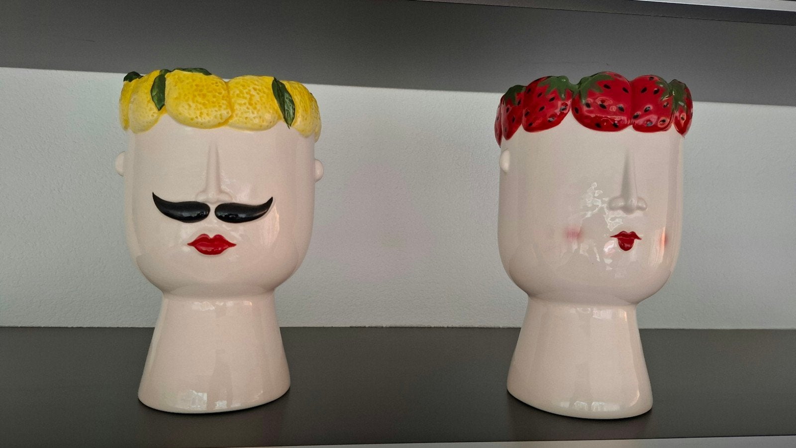 Nieuwe decoratieve vazen met fruitmotief,citroen en aardbei, Meerkleurig, Nieuw, Ophalen of Verzenden, Met patroon/structuur