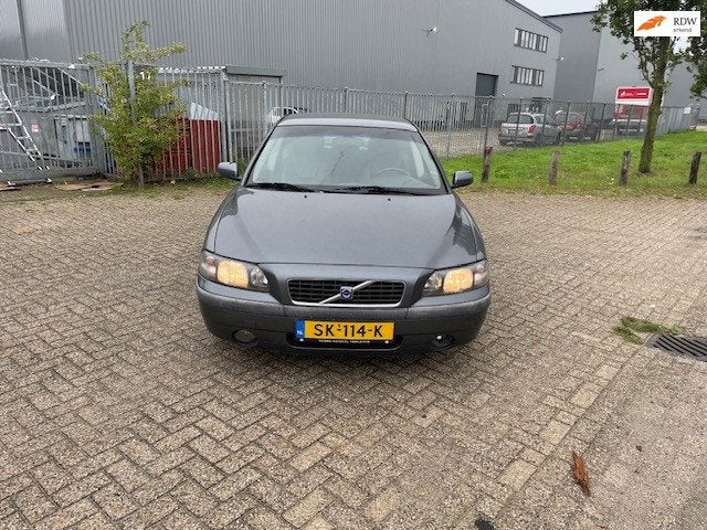 Volvo S60 2.4 D Geartronic Edition AUTOMAAT !, 1525 kg, Gebruikt, Mistlampen, S60