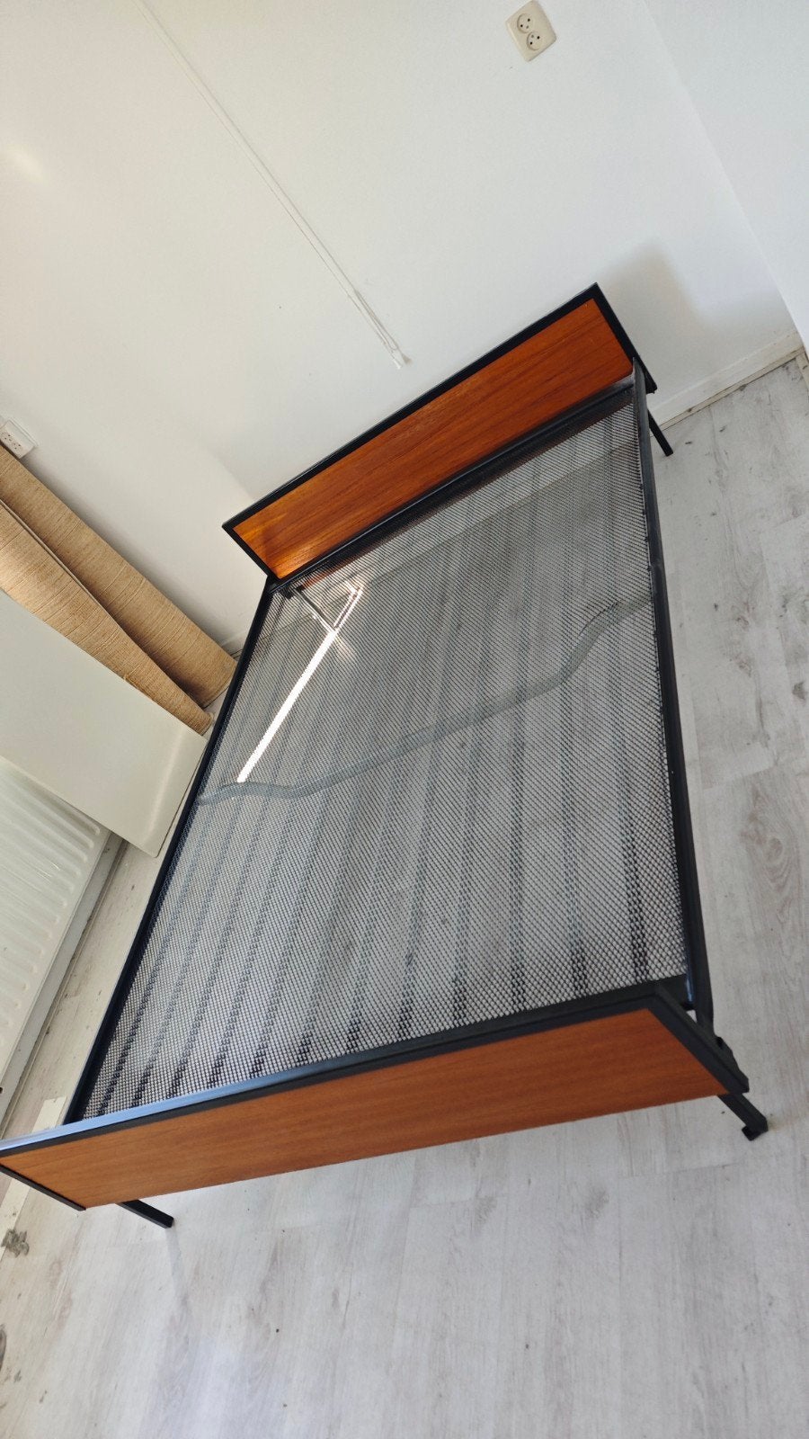 Vintage Hazet bed 130x190 cm in zeer goede staat, Huis en Inrichting, Slaapkamer | Bedden, Ophalen, Bruin, 210 cm, Vintage