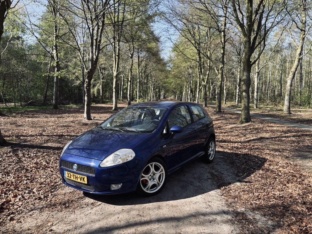 Fiat Punto SPORT 1.4 16V 3DR 2006 Blauw, Voorwielaandrijving, 40 €/maand, Origineel Nederlands, Bedrijf