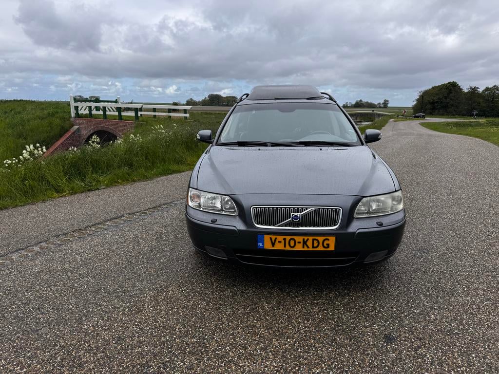 Volvov70, 2007, yougtimer, Grijs kenteken, goedkoop rijden, Voorwielaandrijving, 15 km/l, 1800 kg, Zwart