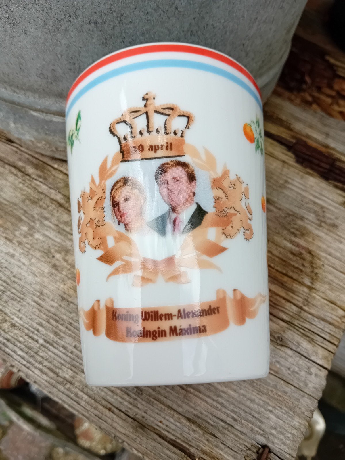 Doosje vol koninklijke items - voor de verzameling, Verzamelen, Koninklijk Huis en Royalty, Ophalen of Verzenden, Gebruikt, Nederland