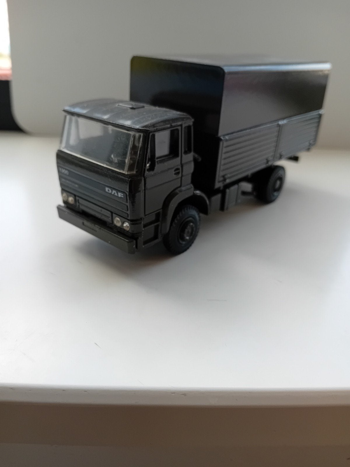 Daf 1900 Leger uitvoering., Ophalen of Verzenden, Zo goed als nieuw, Bus of Vrachtwagen, Lion Toys